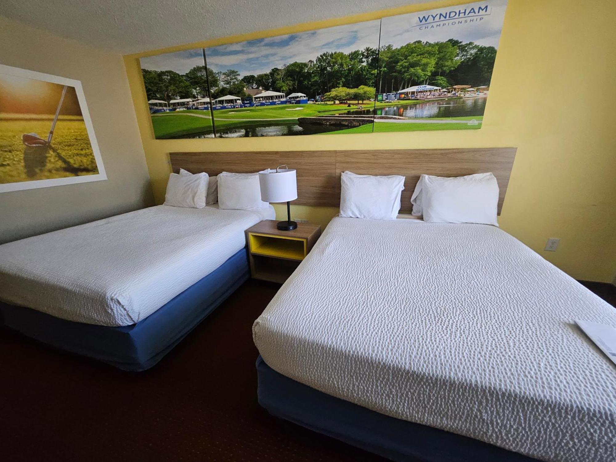 Days Inn By Wyndham Greensboro Nc Kültér fotó