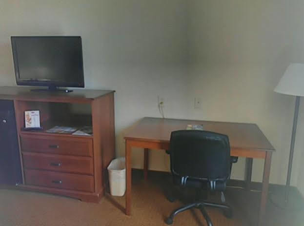 Days Inn By Wyndham Greensboro Nc Kültér fotó