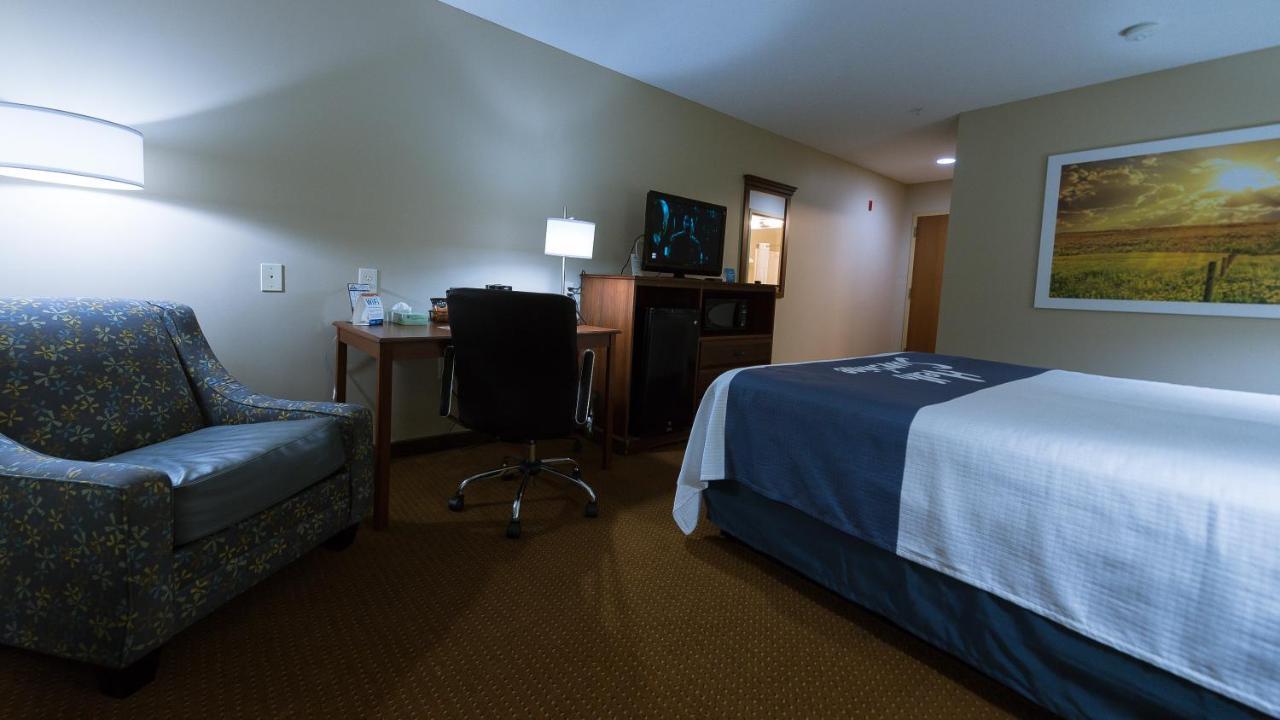 Days Inn By Wyndham Greensboro Nc Kültér fotó